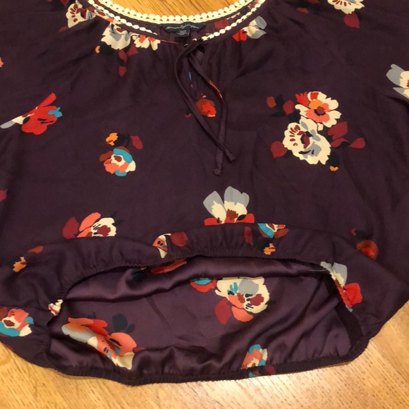 AE Floral Cropped Blouse - Picture 5 of 6